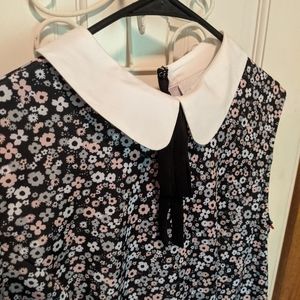 Vintage Inspired White Coller Floral Dress